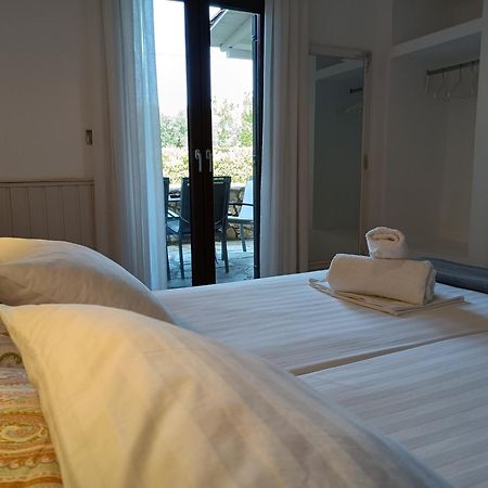Ferienwohnung Marios Garden House Áfitos Zimmer foto