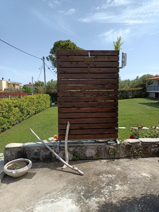Ferienwohnung Marios Garden House Áfitos Exterior foto