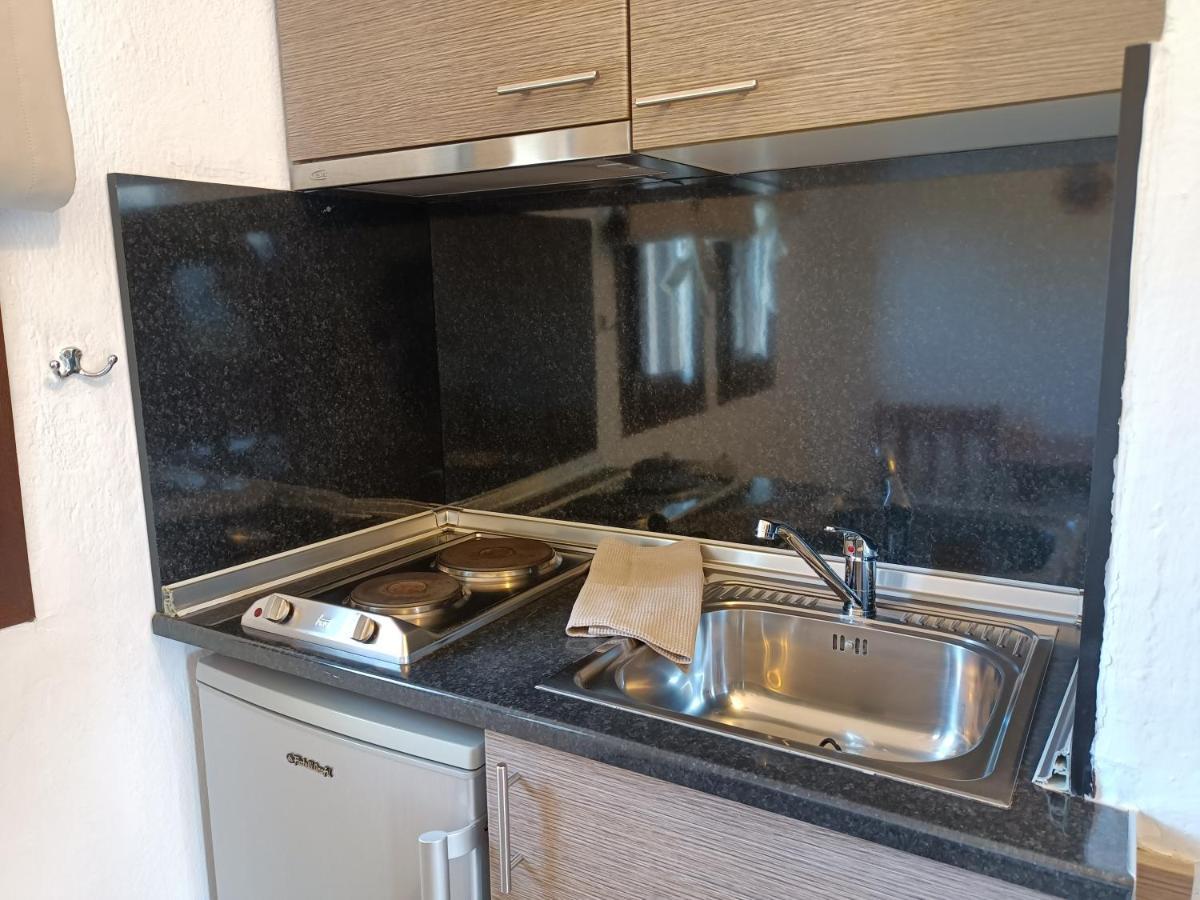 Ferienwohnung Marios Garden House Áfitos Zimmer foto
